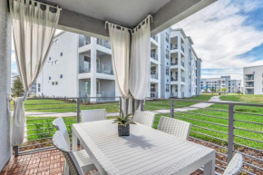 Last Minute Disney Getaway! Private Pool, Hot Tub & Games Room. Book Now! #32540
